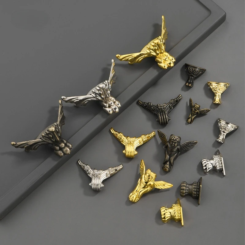 8pcs Antique Corner Brackets Z - Furniture Hardware And Fittings recension och pris