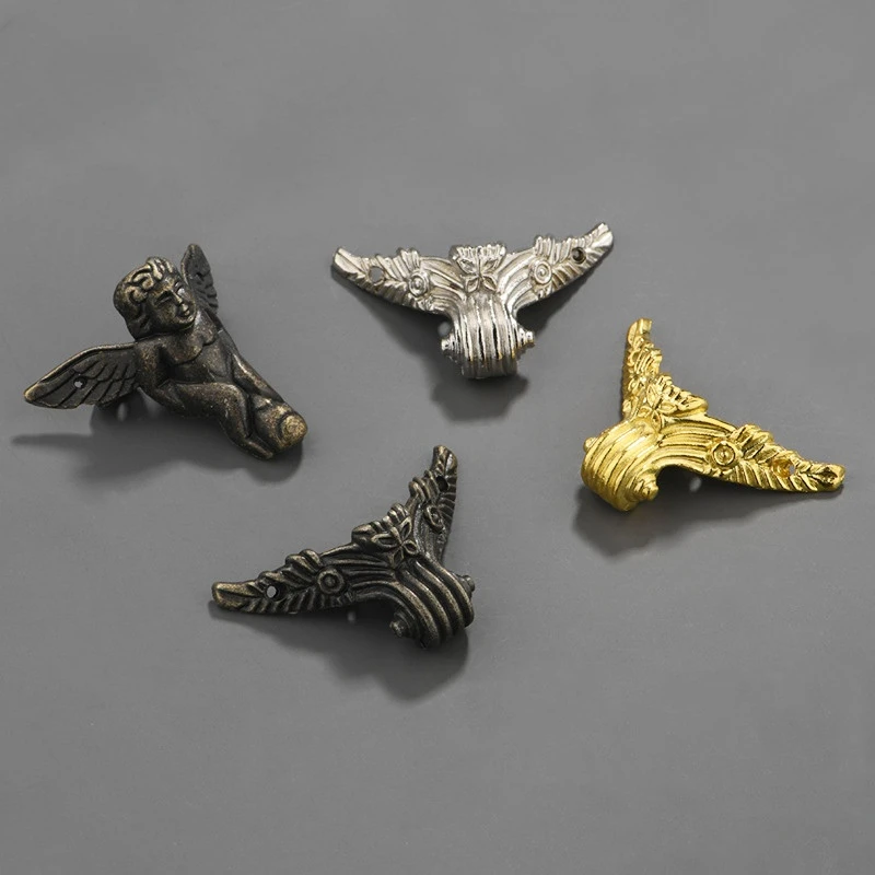 8pcs Antique Corner Brackets Z - Furniture Hardware And Fittings recension och pris