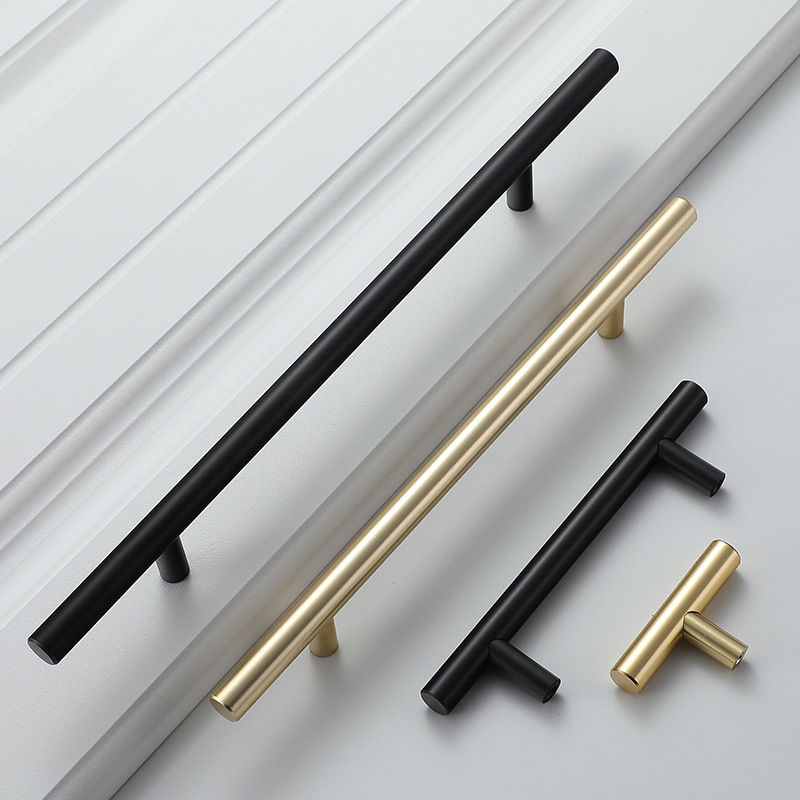 Modern Gold Brushed Straight C - Furniture Hardware Restoration recension och pris